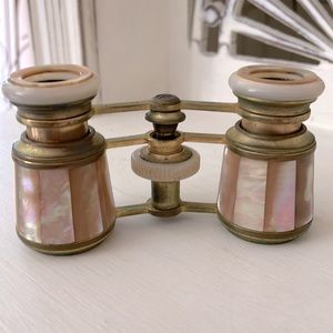 Jumelle Carpentier MOP Opera Glasses